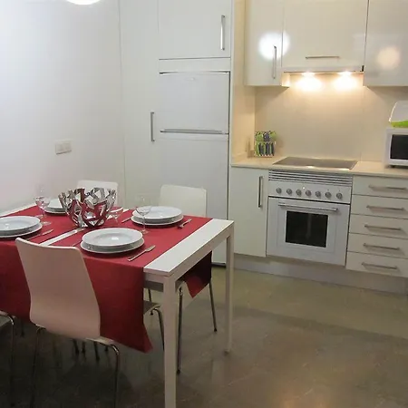 Otel Living Valencia-vitoria Valensiya