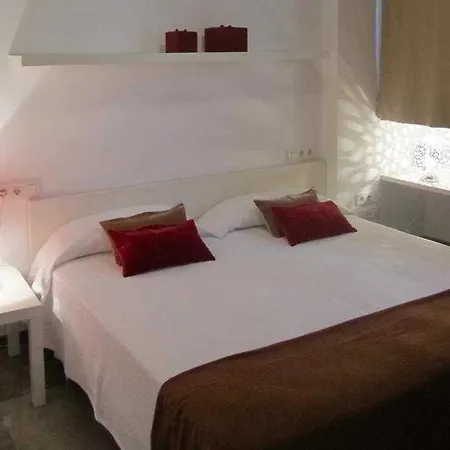 Living Valencia-vitoria Otel