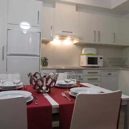 Living Valencia-vitoria Valensiya